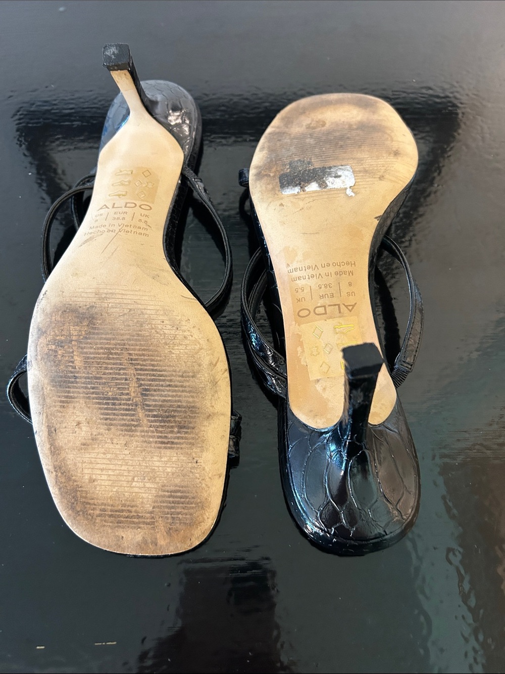 Aldo Black Strappy Slide Sandals Kitten Heels Size 8 - Picture 6 of 7